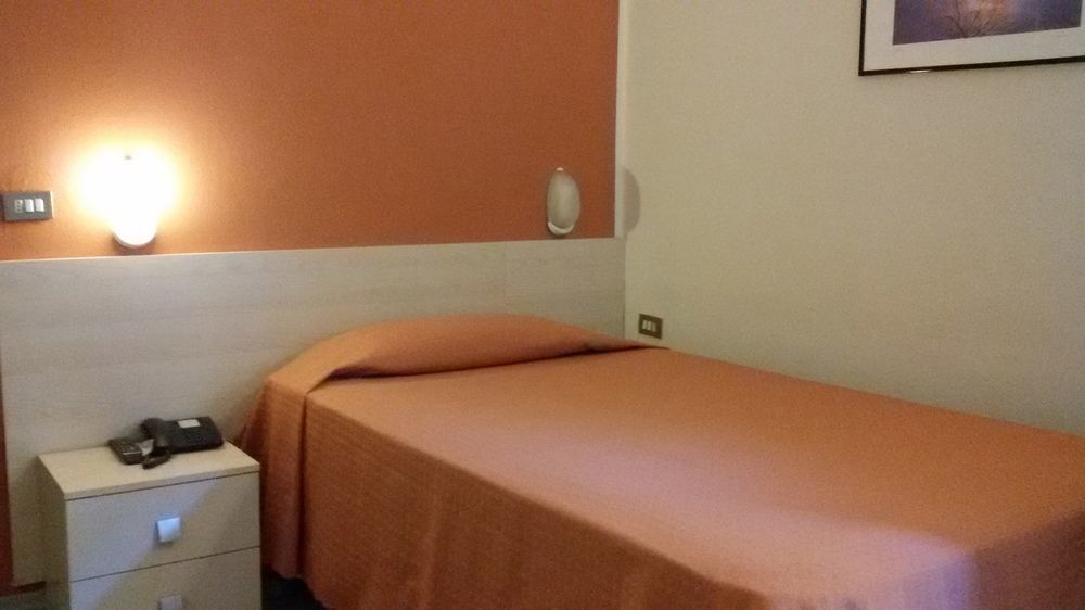 Europa Hotel 3*